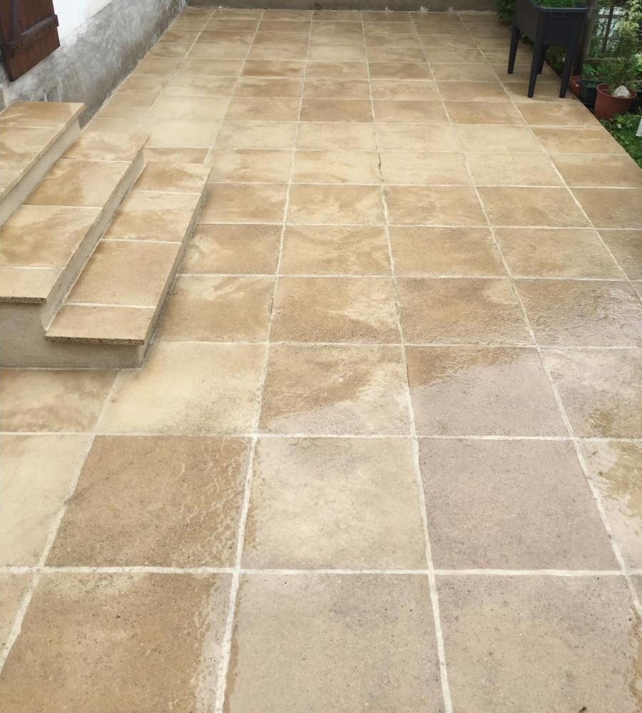 Terrasse avant nettoyage